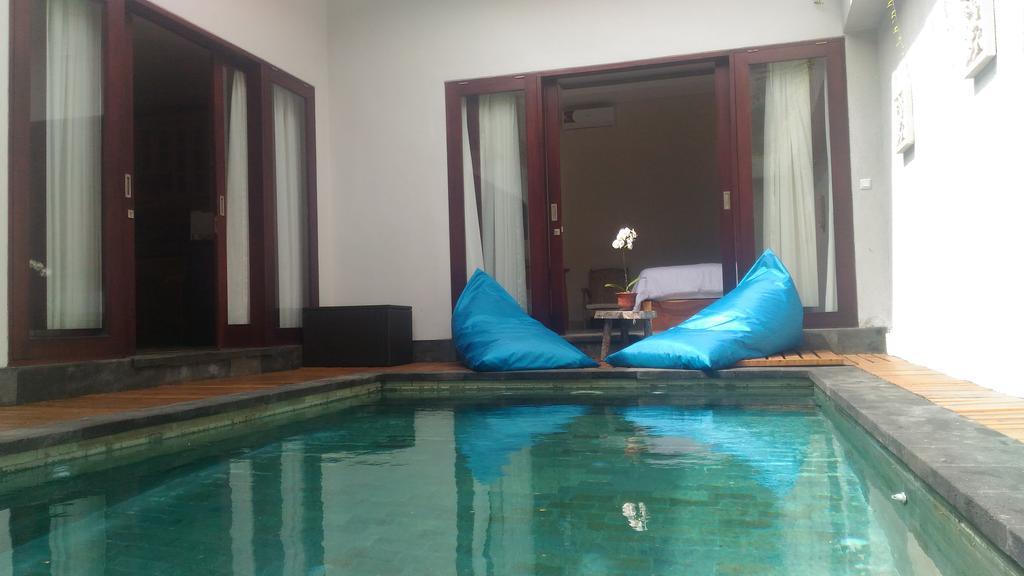 Villa Reisya นูซาดูอา ภายนอก รูปภาพ